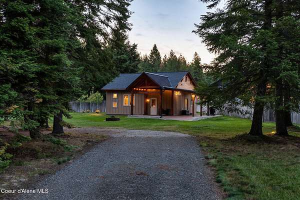 8.75 Acres of Land with Home for Sale in Naples, Idaho