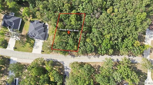 0.35 Acres of Residential Land for Sale in Sunrise Beach, Missouri