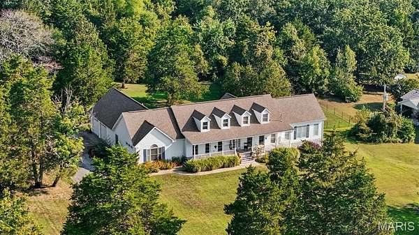 2.1 Acres of Land with Home for Sale in Hillsboro, Missouri