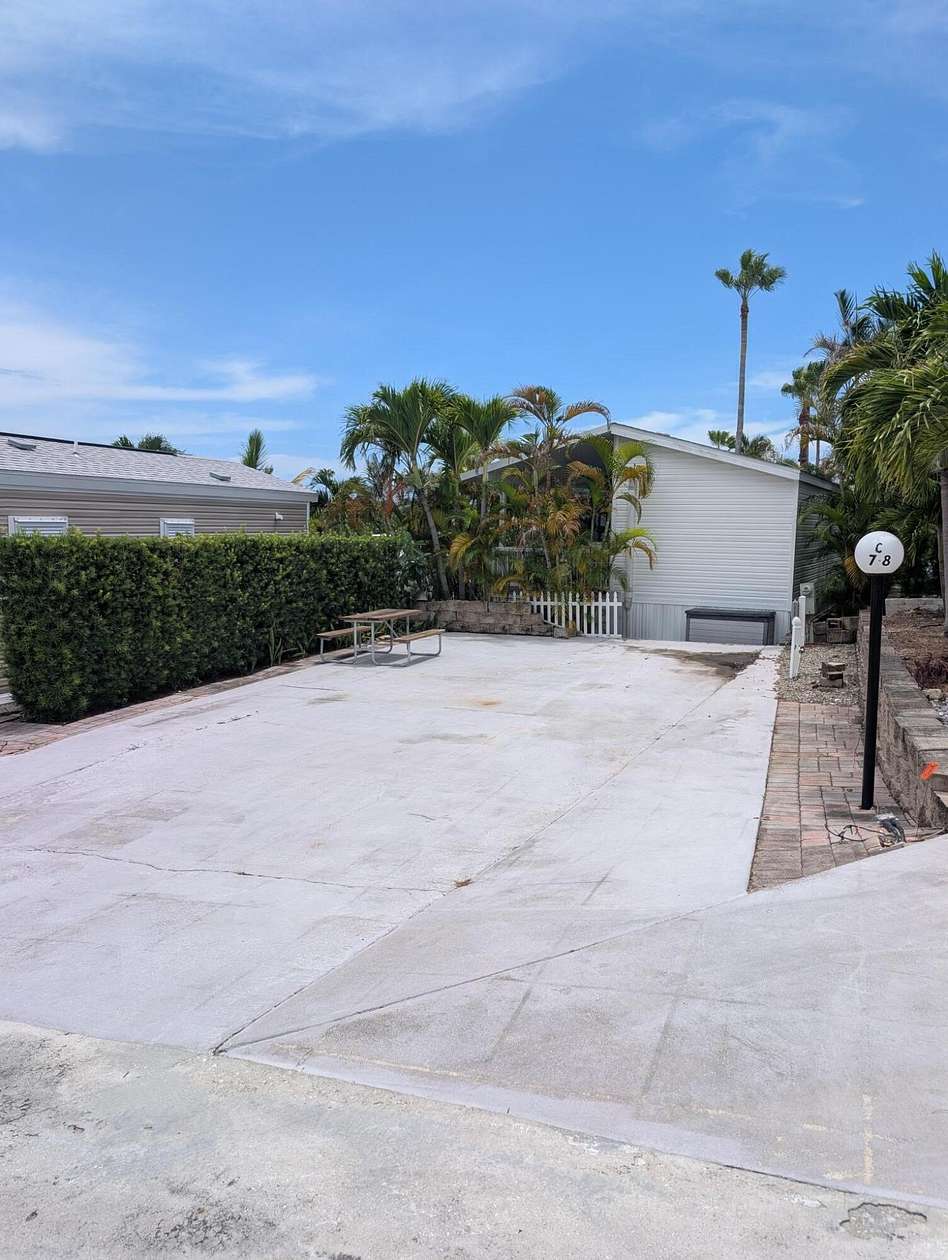 Land for Sale in Juno Beach, Florida