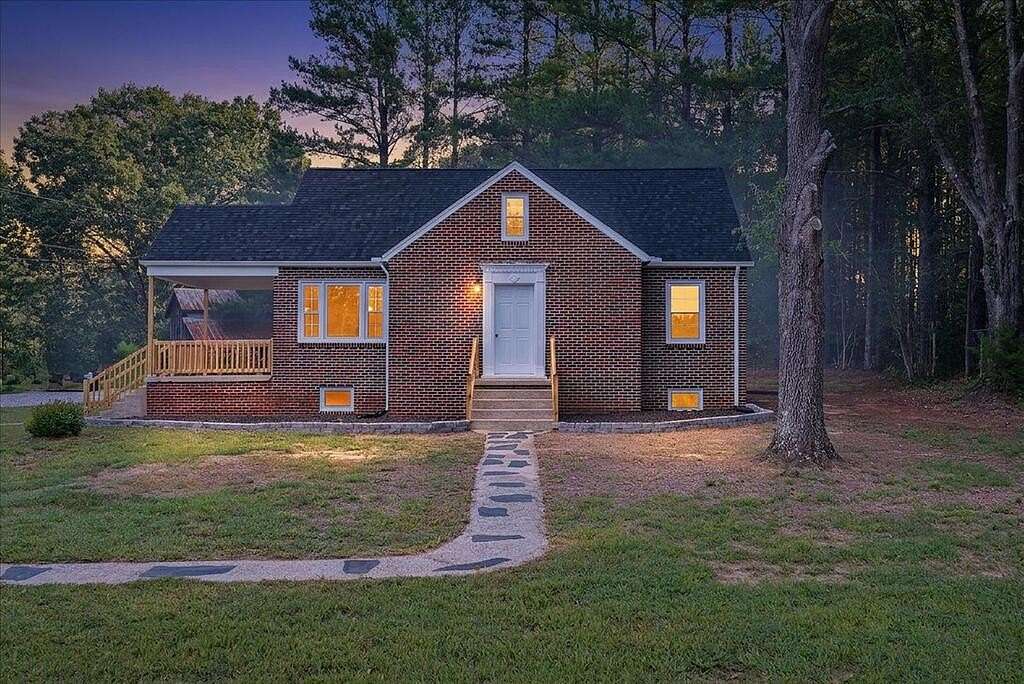 1.5 Acres of Land with Home for Sale in Halifax, Virginia