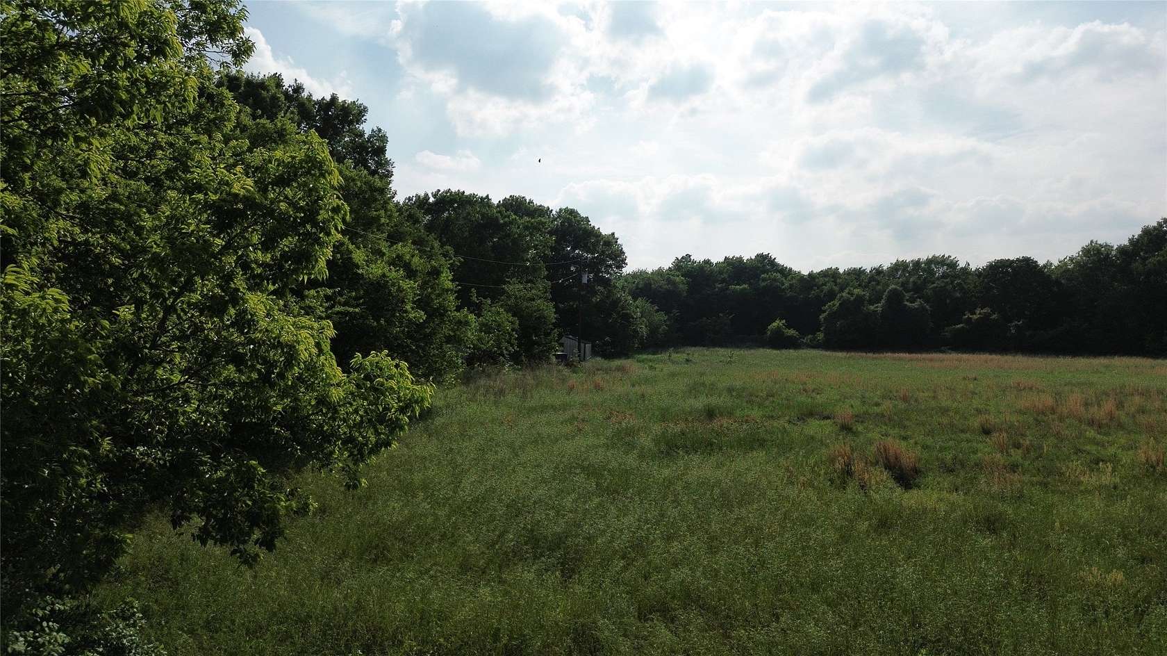 1.84 Acres of Residential Land for Sale in Kemp, Texas
