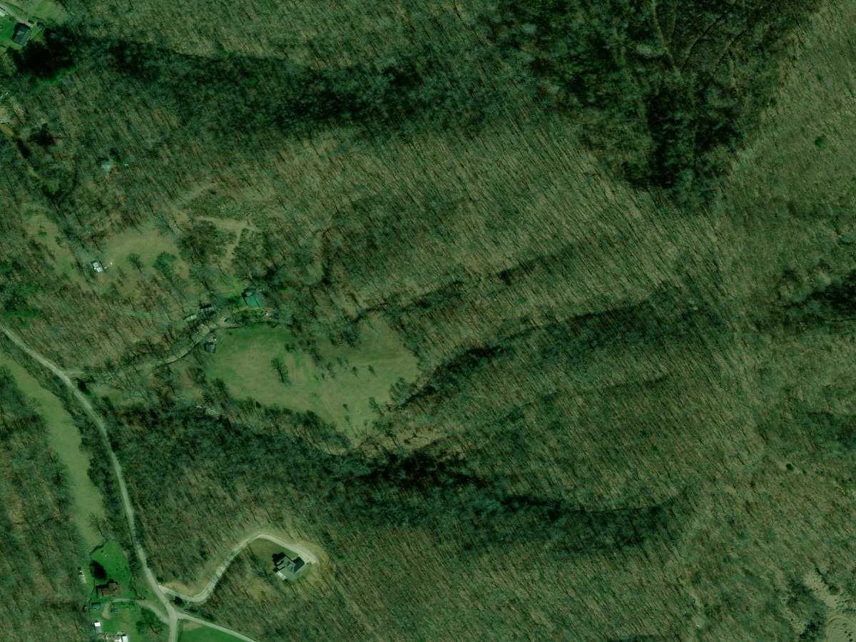 10 Acres of Recreational Land with Home for Sale in Gray, Kentucky