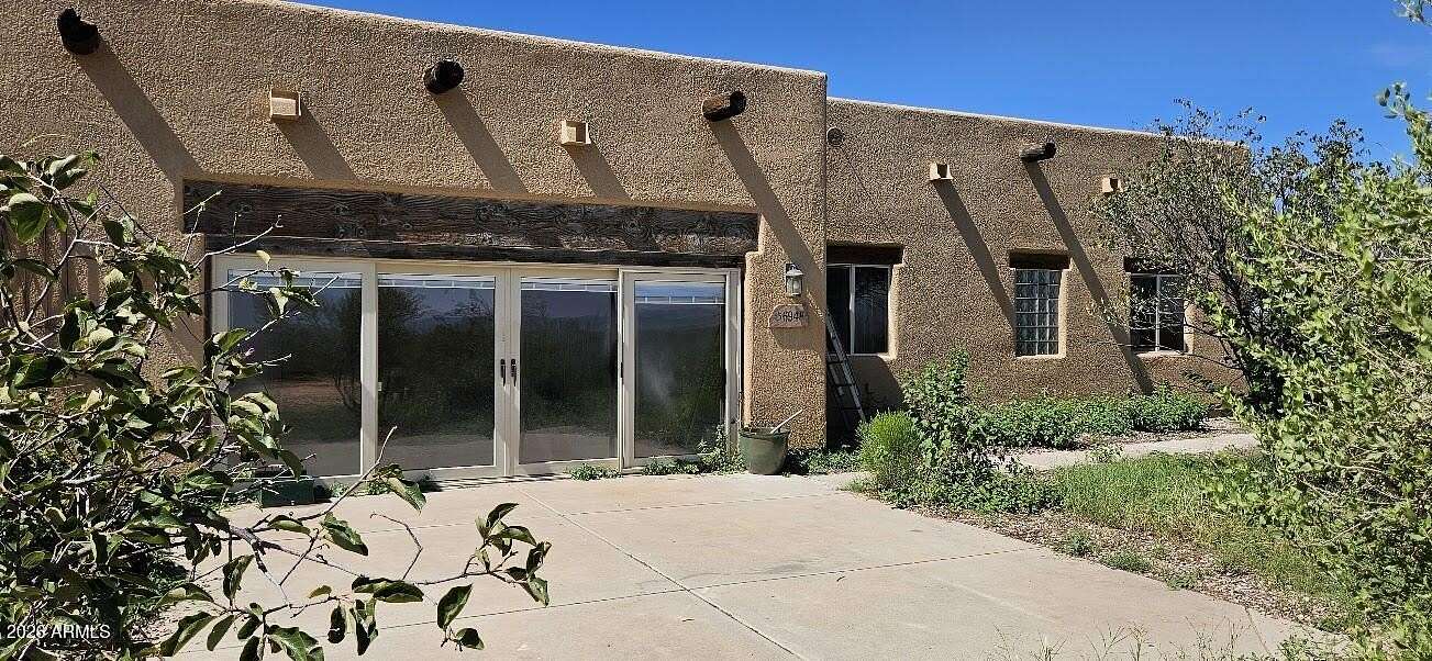 5 Acres of Land with Home for Sale in Sierra Vista, Arizona