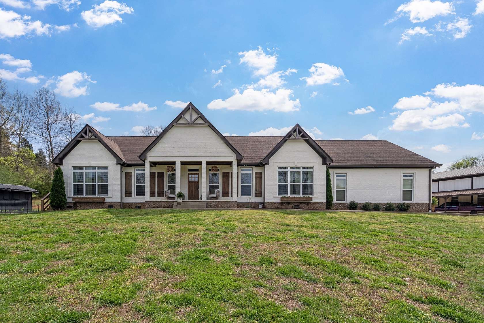 5 Acres of Land with Home for Sale in Spring Hill, Tennessee