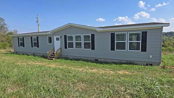 5.24 Acres of Land with Home for Sale in Bloomfield, Kentucky