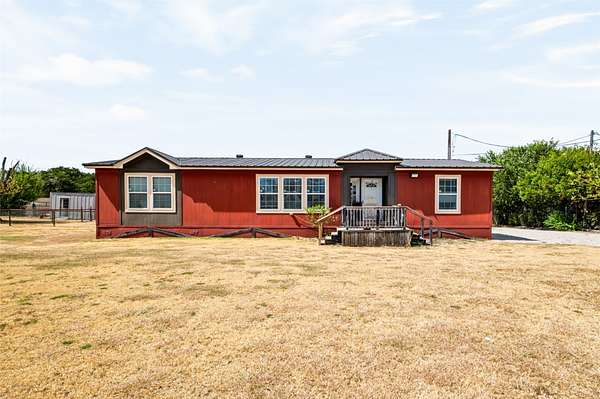 1.51 Acres of Land with Home for Sale in Weatherford, Texas