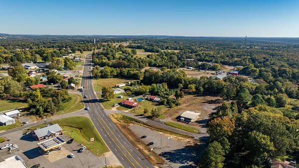 5 Acres of Improved Commercial Land for Sale in Damascus, Arkansas