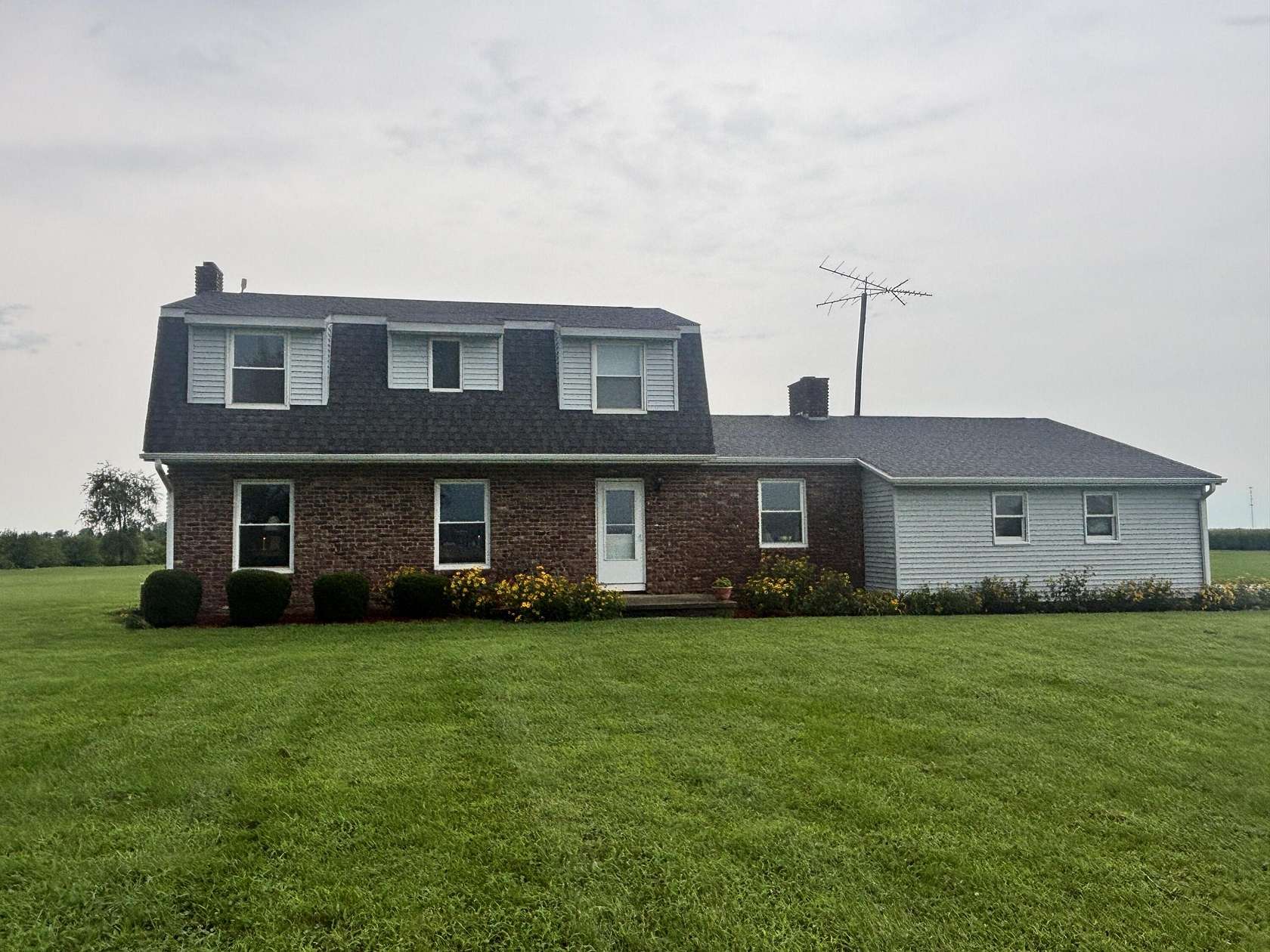 20 Acres of Recreational Land with Home for Sale in Rensselaer, Indiana