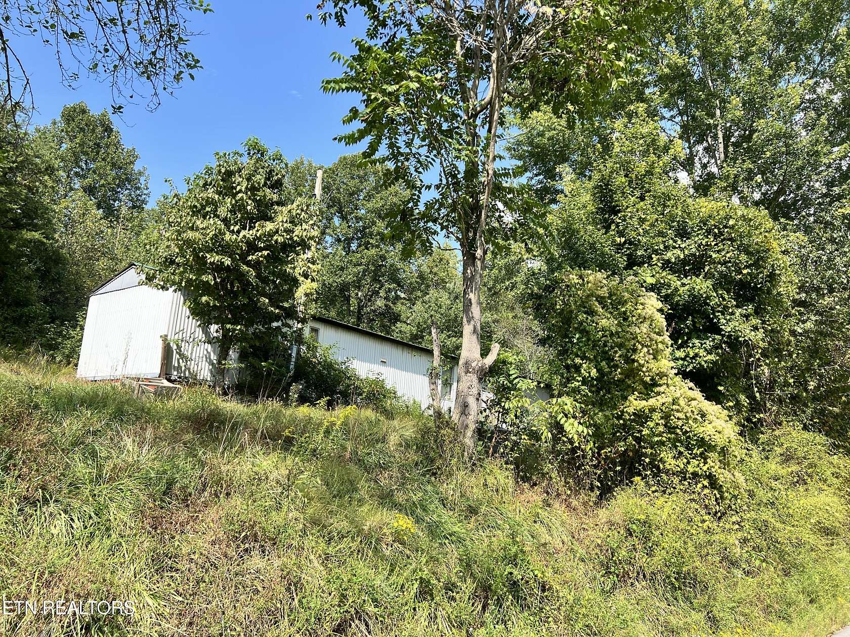 1.8 Acres of Land for Sale in Sunbright, Tennessee