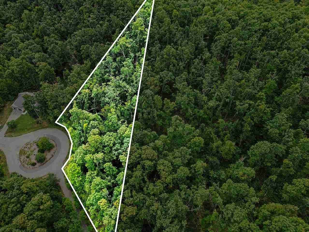 1.58 Acres of Residential Land for Sale in Petoskey, Michigan
