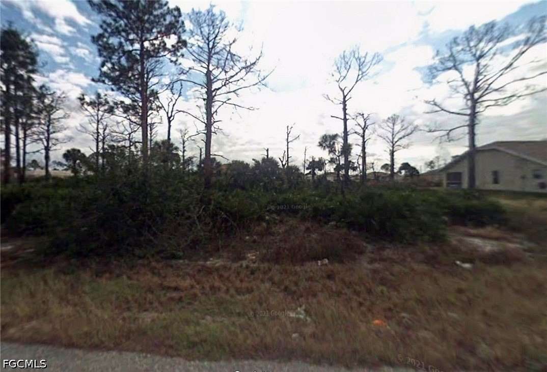 0.25 Acres of Residential Land for Sale in Lehigh Acres, Florida