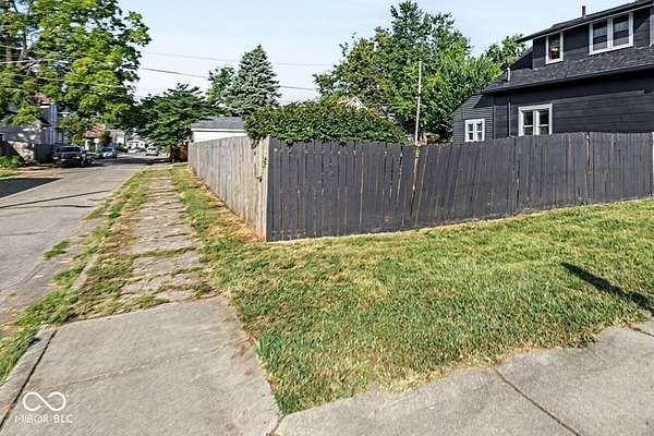 0.1 Acres of Residential Land for Sale in Indianapolis, Indiana
