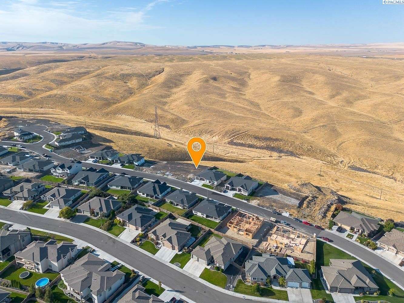 0.37 Acres of Residential Land for Sale in Kennewick, Washington
