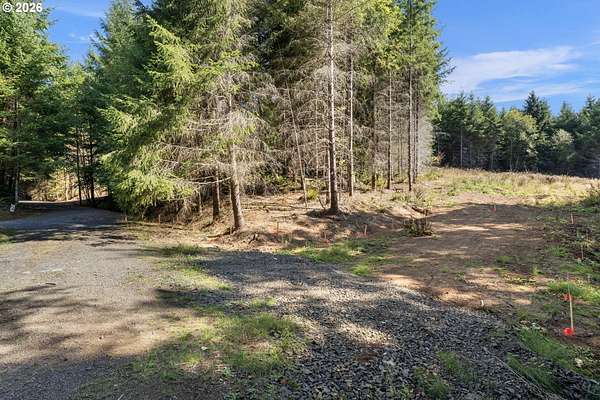 2.26 Acres of Residential Land for Sale in Castle Rock, Washington