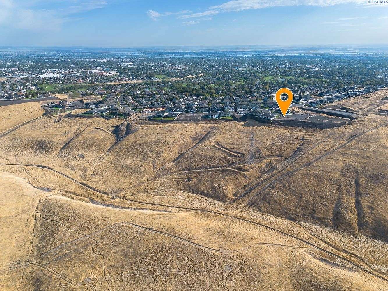 15.9 Acres of Land for Sale in Kennewick, Washington