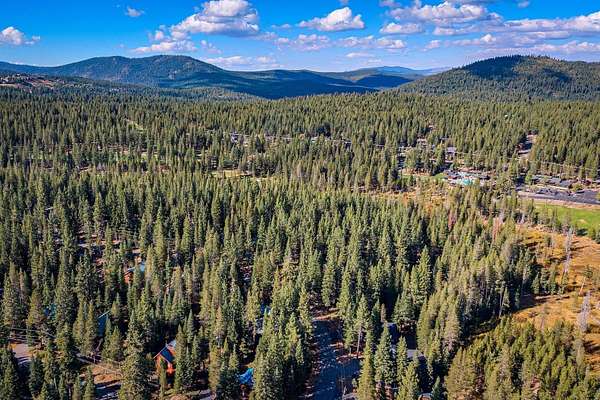 0.38 Acres of Residential Land for Sale in Truckee, Nevada