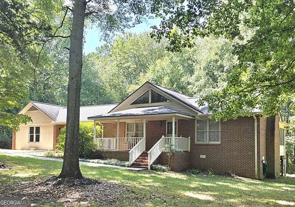 4.5 Acres of Land with Home for Sale in Jefferson, Georgia