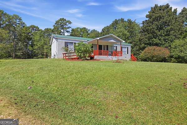 4 Acres of Land with Home for Sale in Toccoa, Georgia