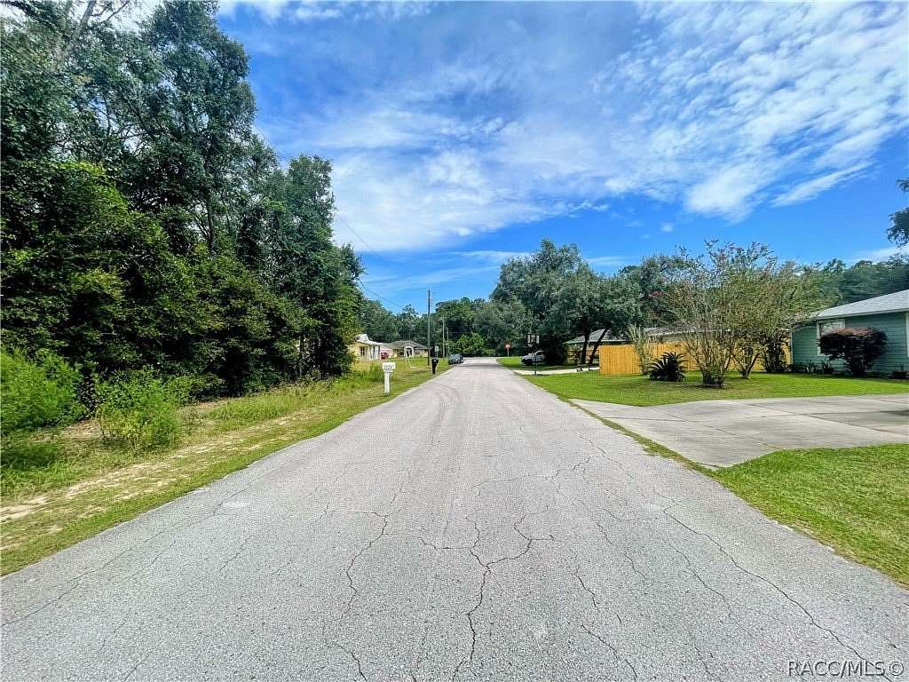 0.28 Acres of Residential Land for Sale in Inverness, Florida