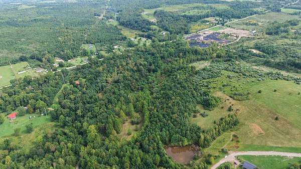 22 Acres of Recreational & Residential Land for Sale in Hamden, Ohio