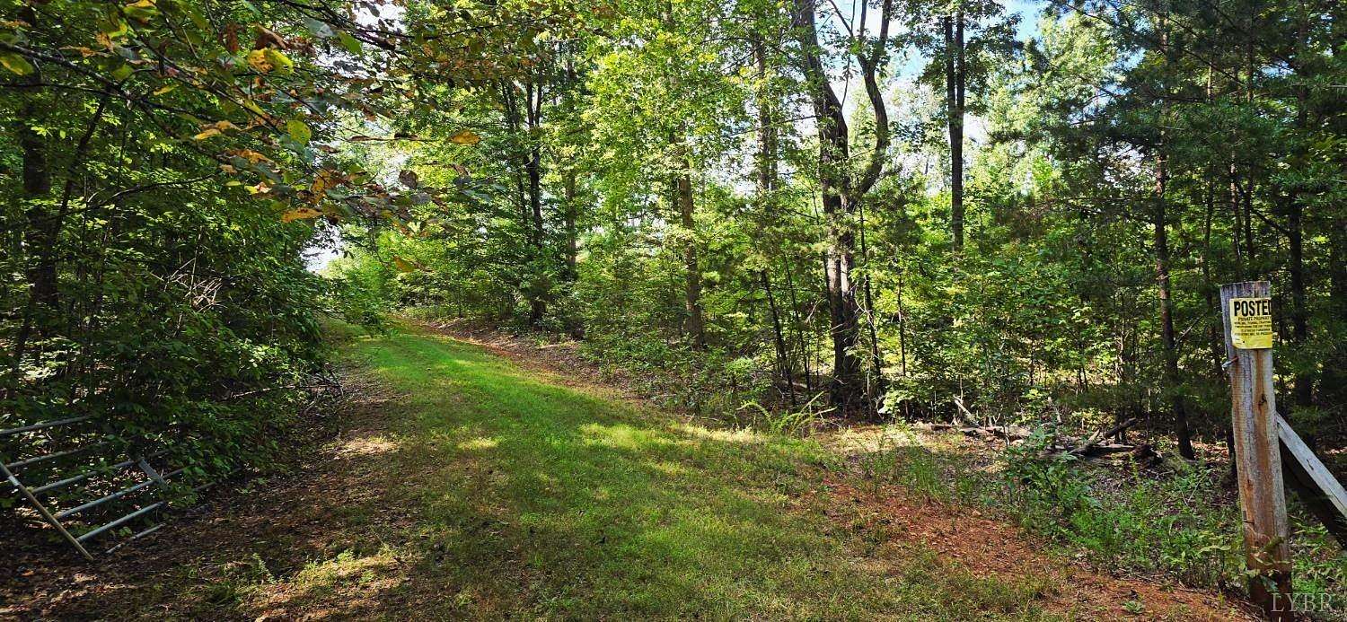 5 Acres of Land for Sale in Amherst, Virginia