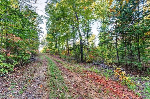 5 Acres of Land for Sale in Amherst, Virginia