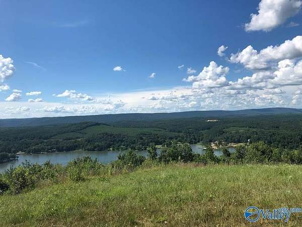1.32 Acres of Land for Sale in Cedar Bluff, Alabama