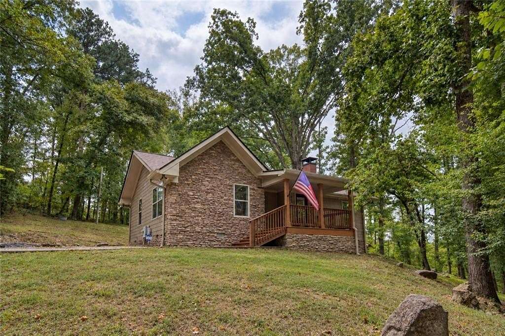 2.24 Acres of Land with Home for Sale in Cumming, Georgia