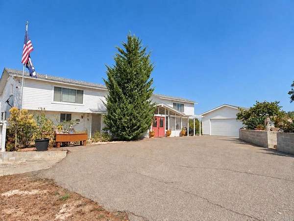 5.68 Acres of Land with Home for Sale in Fallbrook, California