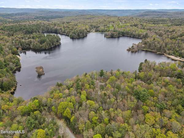 2.6 Acres of Residential Land for Sale in Becket, Massachusetts