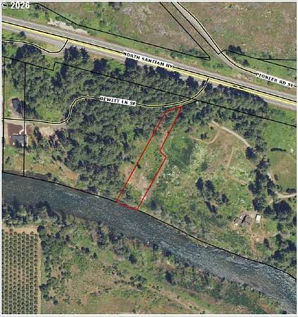 1.2 Acres of Residential Land for Sale in Lyons, Oregon