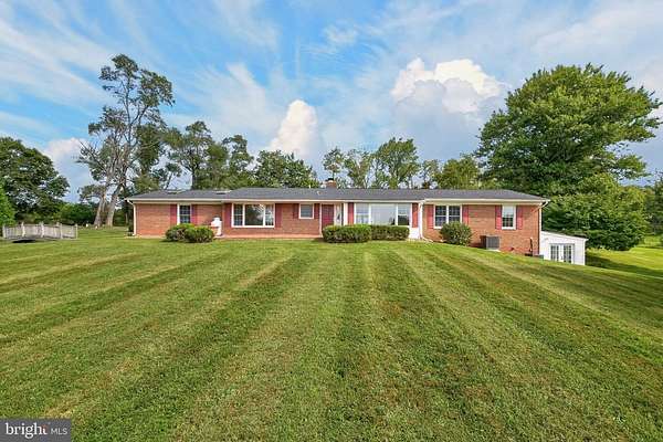 4 Acres of Land with Home for Sale in Clarksville, Maryland