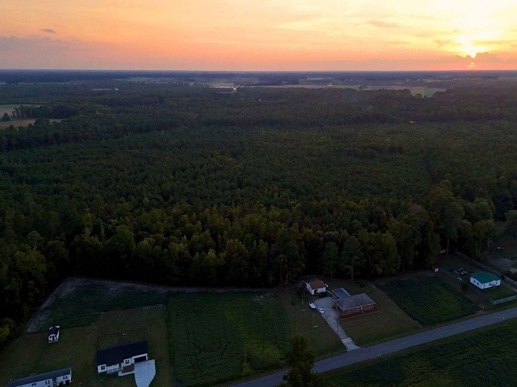 86.7 Acres of Recreational & Residential Land for Sale in La Grange, North Carolina