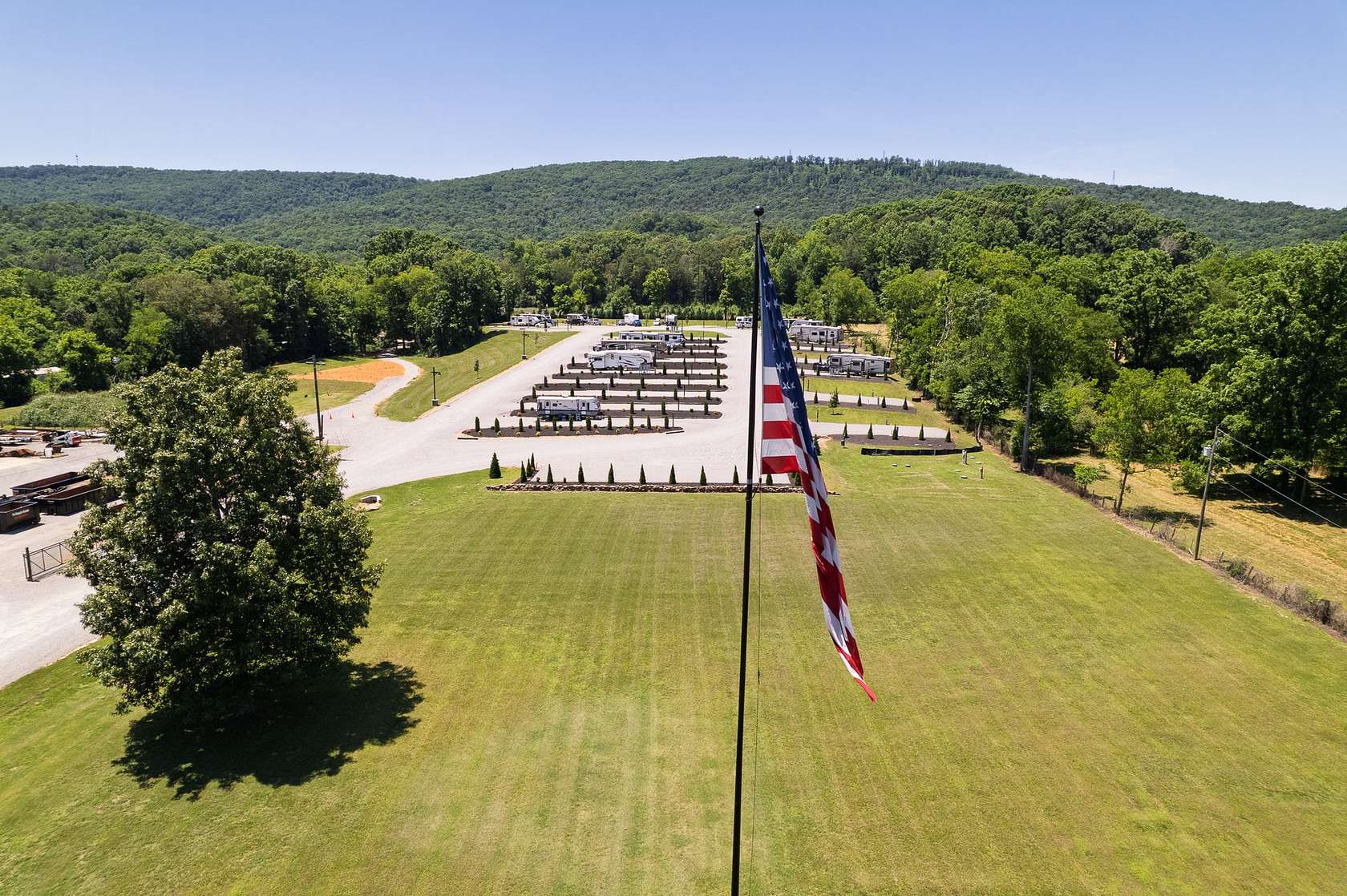 12 Acres of Recreational & Residential Land for Sale in Trenton, Georgia