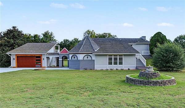 2.5 Acres of Land with Home for Sale in Springdale, Arkansas