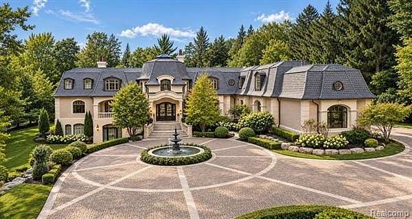 2.72 Acres of Land with Home for Sale in West Bloomfield, Michigan