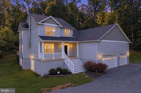 3.8 Acres of Land with Home for Sale in Delaplane, Virginia