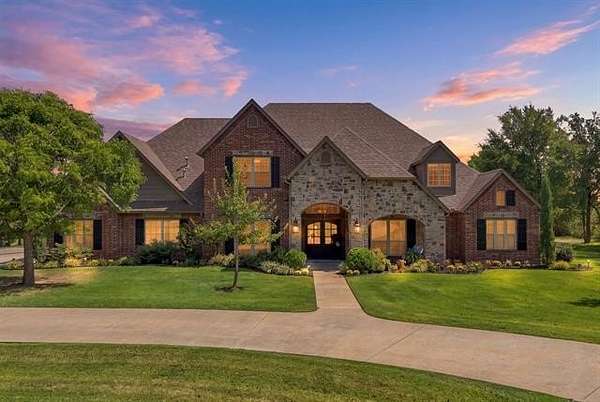 3.18 Acres of Land with Home for Sale in Sapulpa, Oklahoma