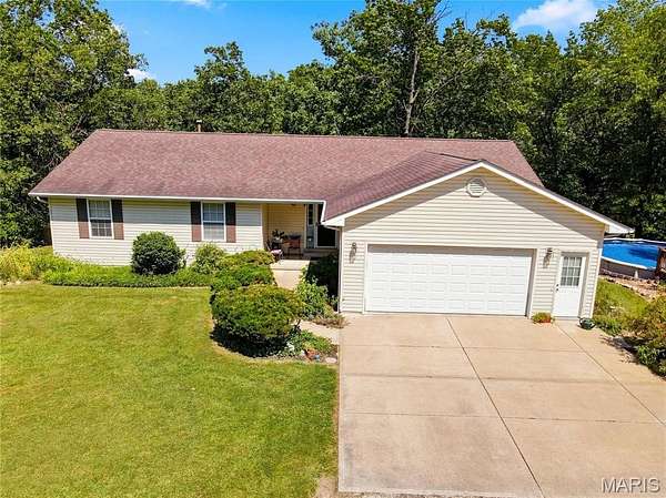 10 Acres of Recreational Land with Home for Sale in Eolia, Missouri