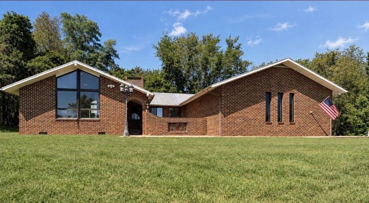 10 Acres of Land with Home for Sale in Bridgewater, Virginia
