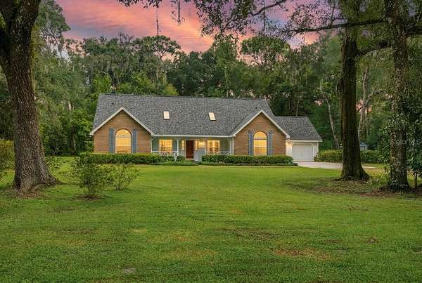 2.1 Acres of Land with Home for Sale in Inverness, Florida