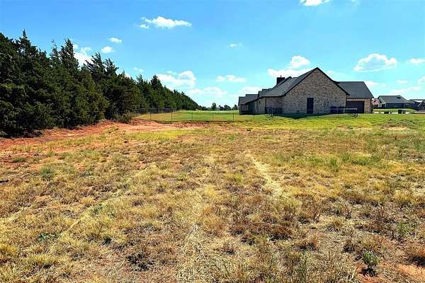 1.23 Acres of Residential Land for Sale in Guthrie, Oklahoma