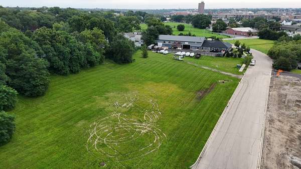 1.72 Acres of Commercial Land for Sale in Aurora, Illinois