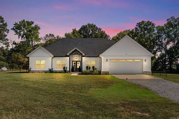 4 Acres of Land with Home for Sale in El Paso, Arkansas