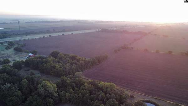 145 Acres of Land for Sale in Haven, Kansas