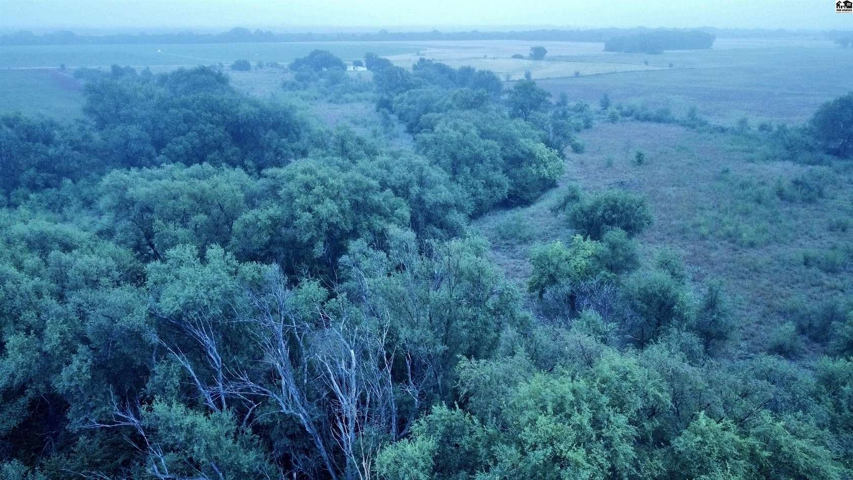 10 Acres of Land for Sale in Pretty Prairie, Kansas