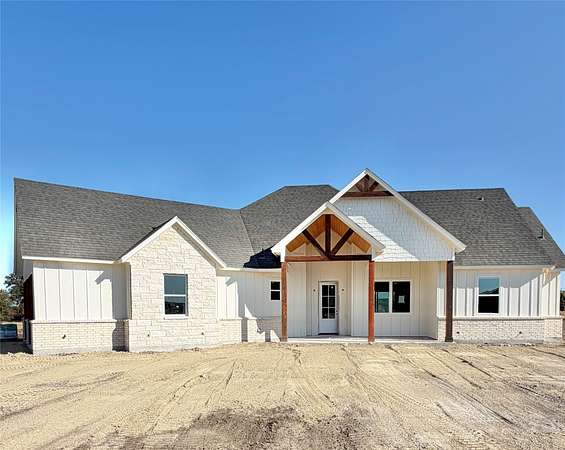 1.82 Acres of Land with Home for Sale in Weatherford, Texas
