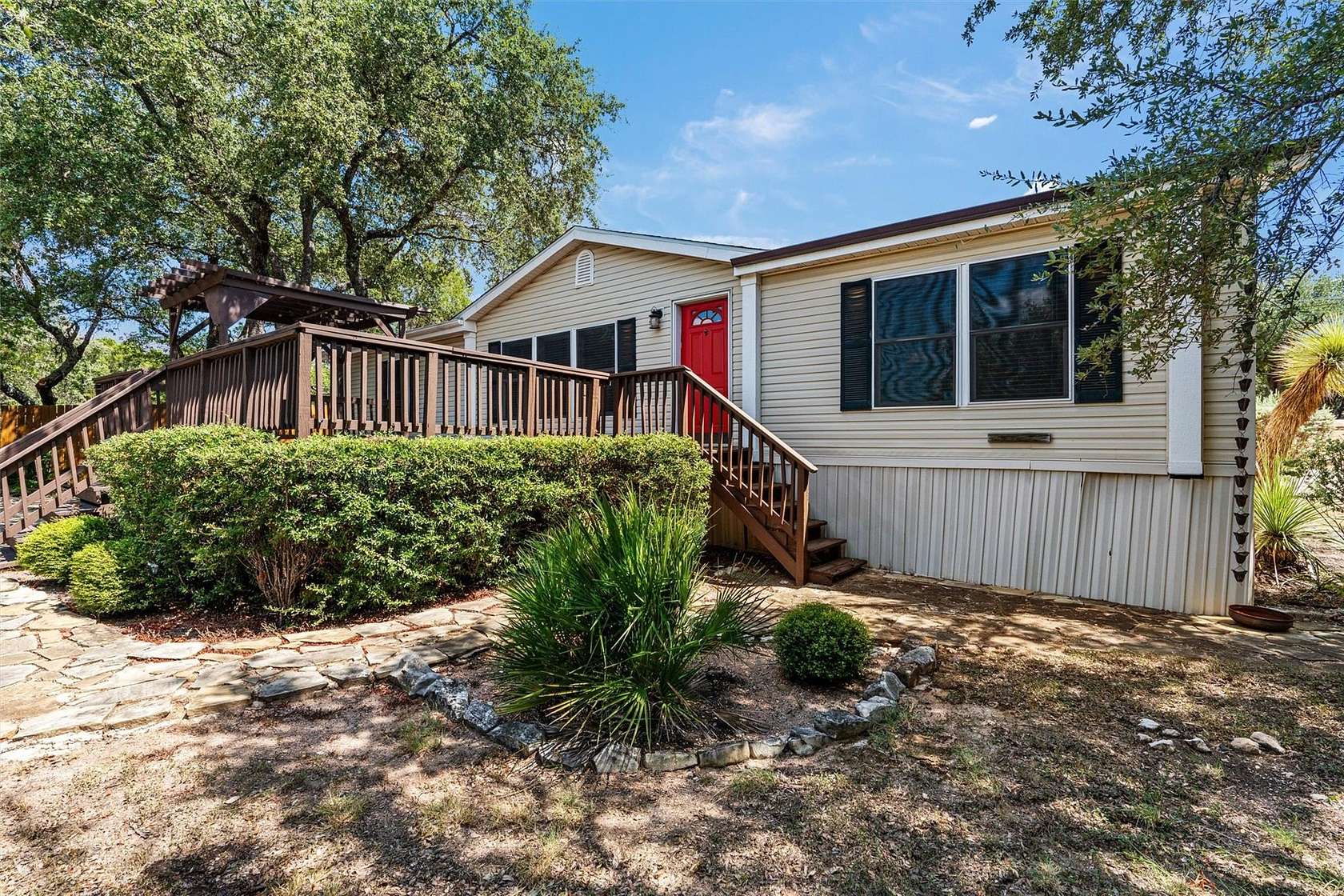 1.85 Acres of Land with Home for Lease in Leander, Texas