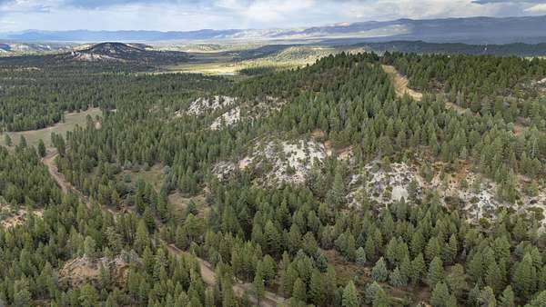 5.55 Acres of Residential Land for Sale in Alton, Utah
